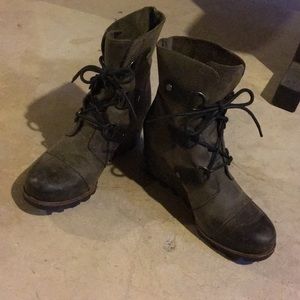 Sorel Joan Of Arctic wedge booties